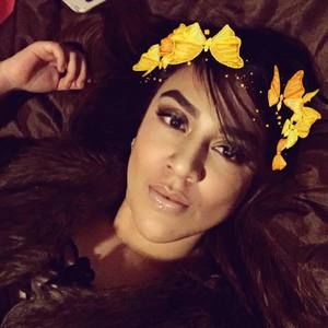 Meet your Posher, Sheyla